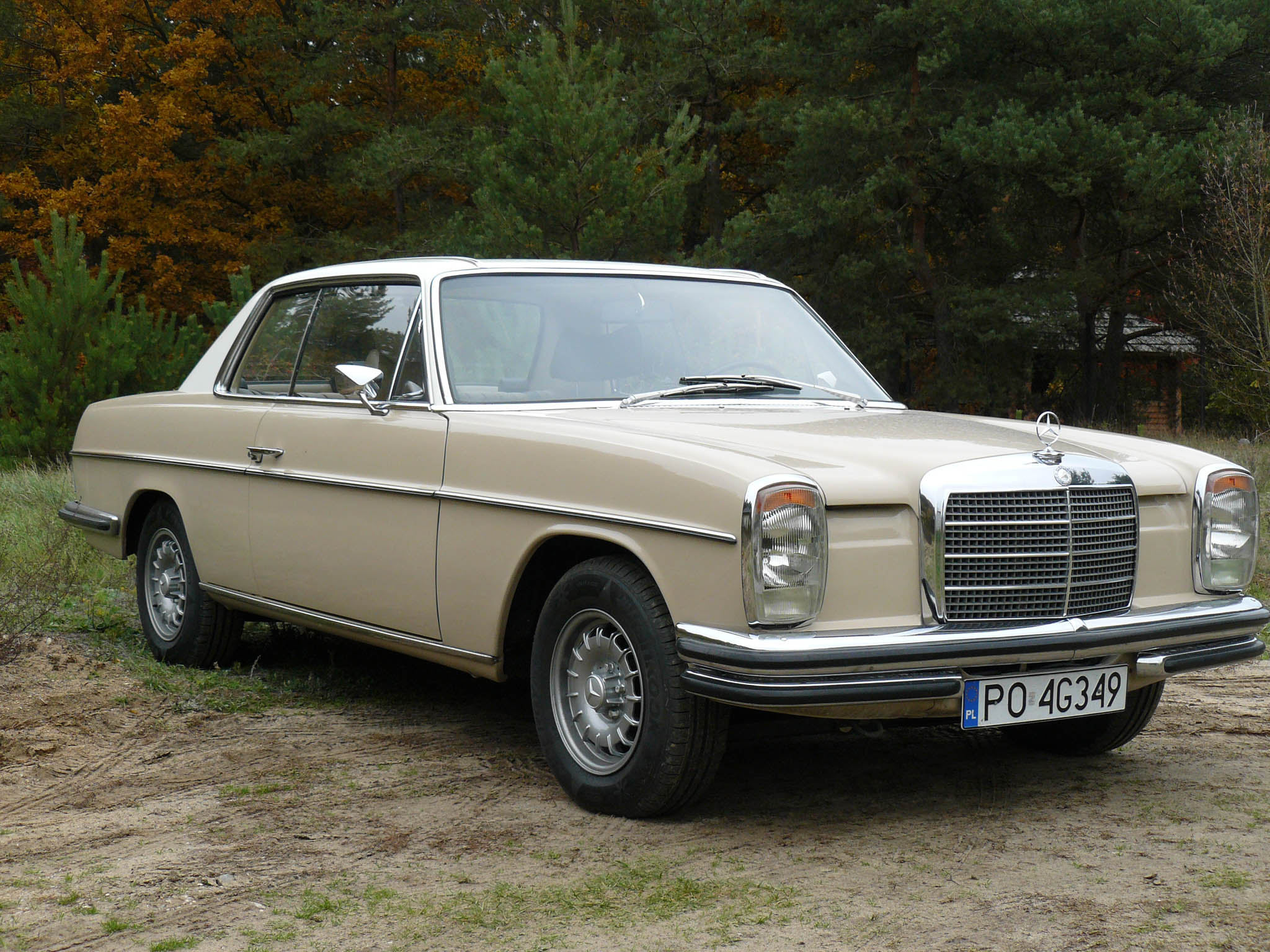 Mercedes 250 C Automatic W114 Coupe 1970 77500 PLN