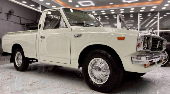 Toyota Hilux N20 1978 – 65000 PLN – Zjednoczone Emiraty Arabskie