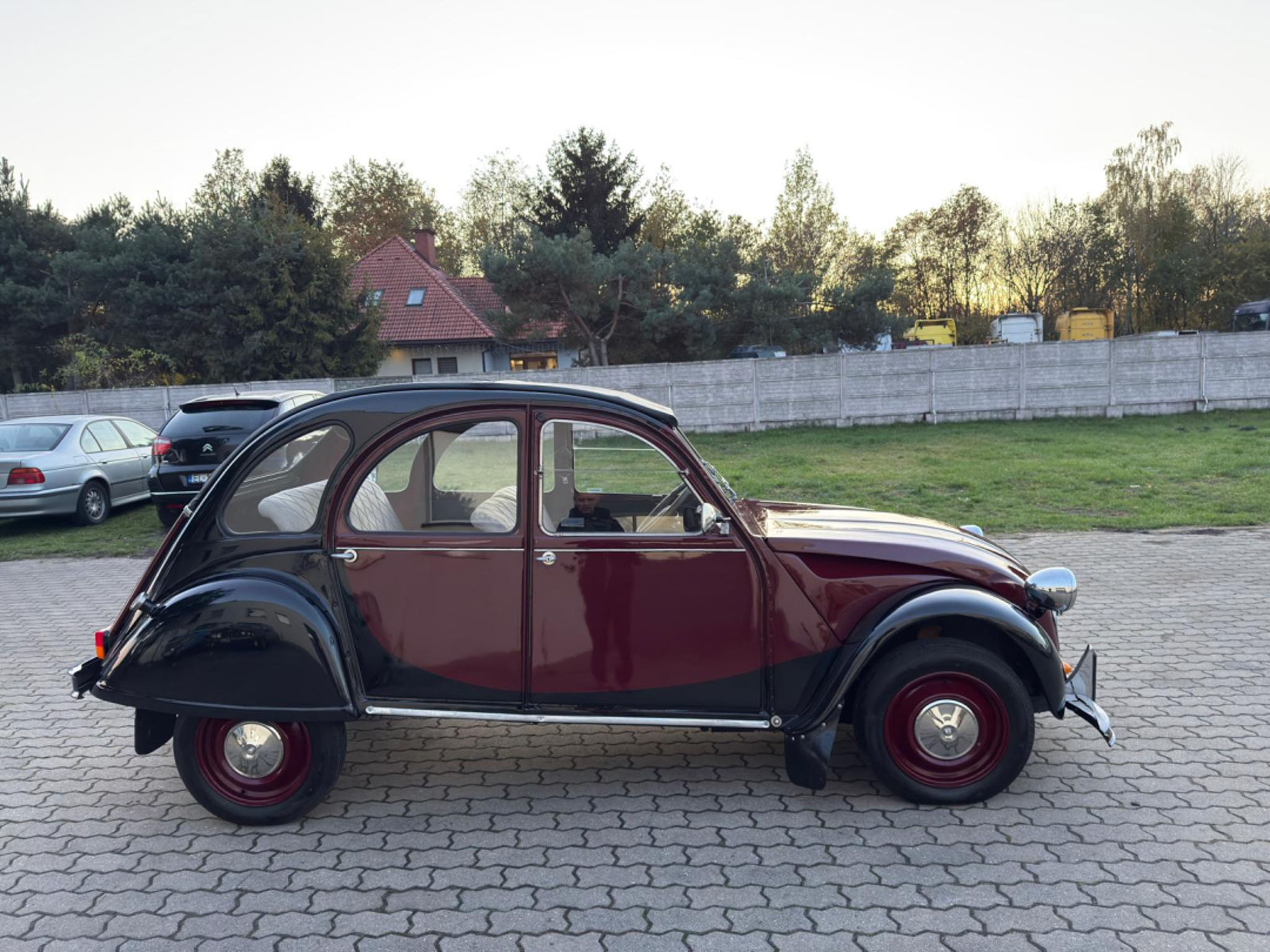 Citroën 2CV 6 Charleston cumple 40 años