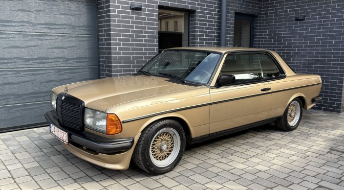 Mercedes 230 CE AMG C123 1981 – REZERWACJA