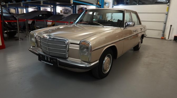 Mercedes 230.6 W114 1973 – 29900&nbsp;PLN – Zgierz
